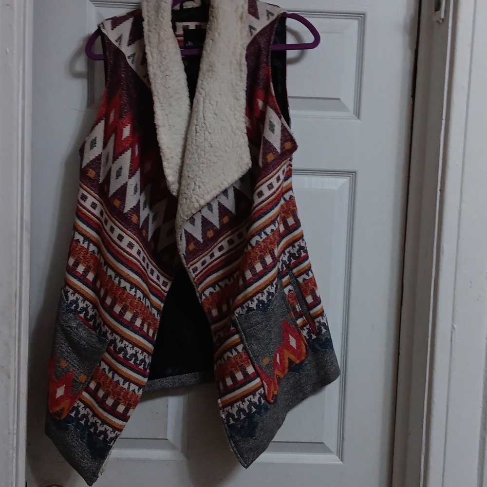 Fall/Winter Vest - Picture 1 of 2
